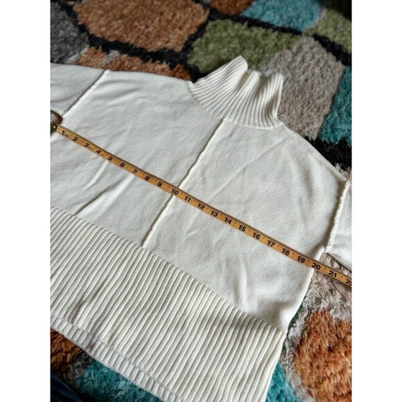 Gentle Herd sweater - Picture 12 of 12